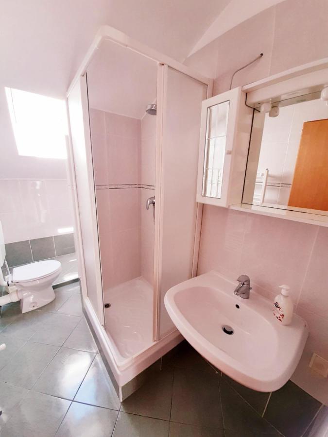Apartments Izabela Muzic-Fornaric Cres Εξωτερικό φωτογραφία